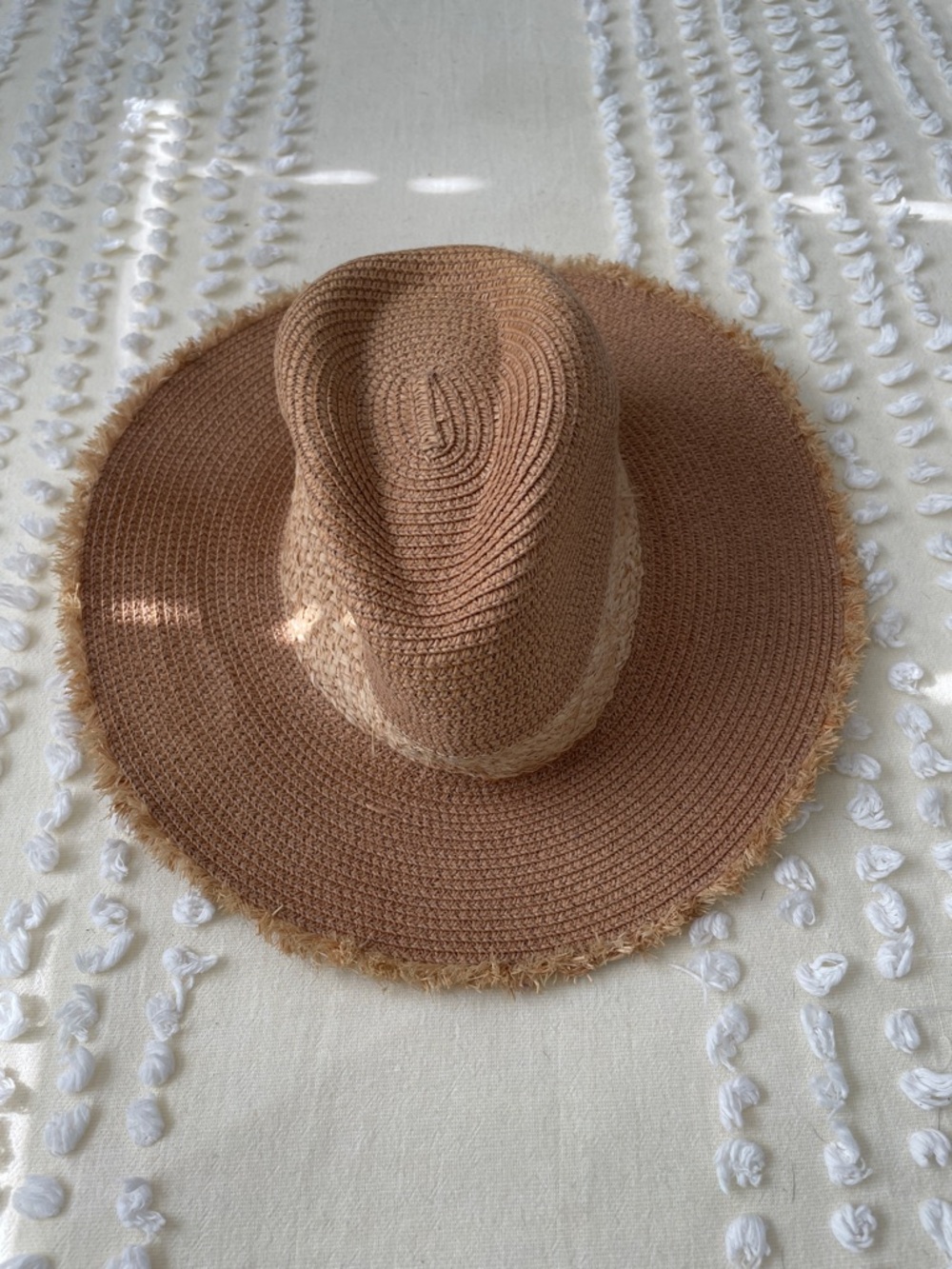 Woman’s summer Raffia brim hat